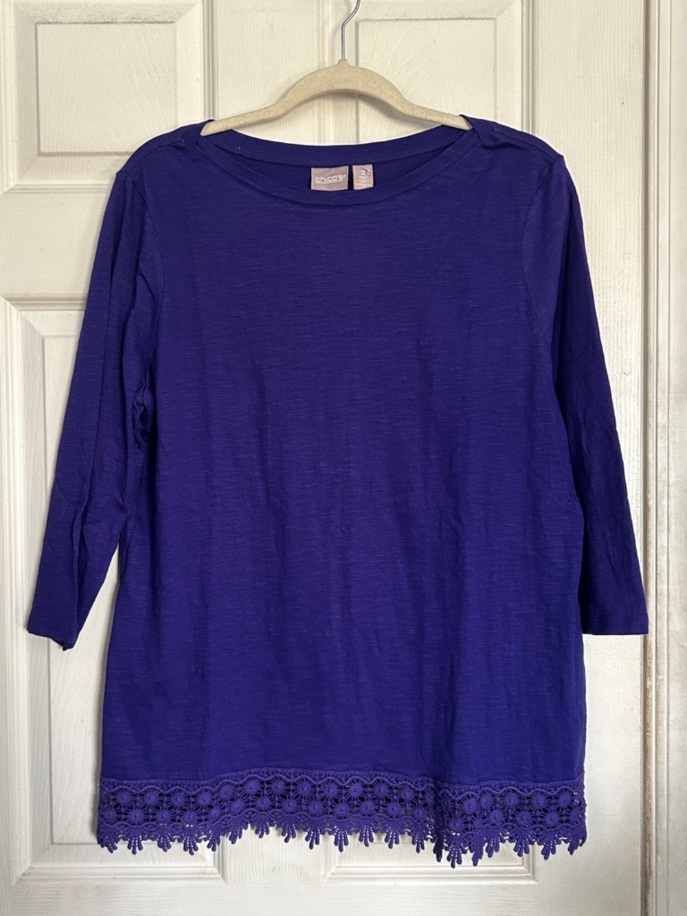 Chico’s purple 3/4 sleeve crochet trim top size large